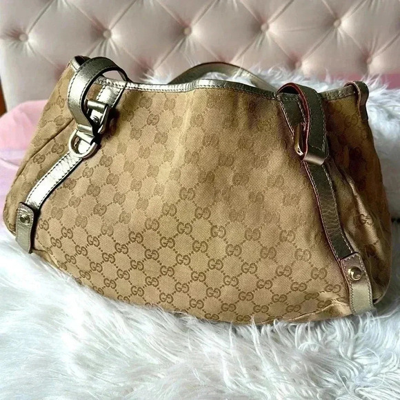 Authentic GUCCI shoulder Bag - Picture 1 of 5